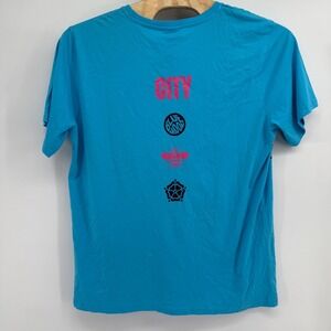 Manchester City FC Official Merchandise Blue T Shirt XXL Graphic Print Soccer